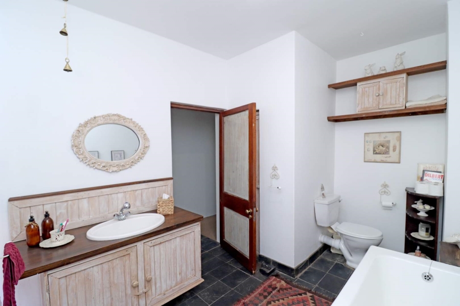 4 Bedroom Property for Sale in Hartbeespoort North West